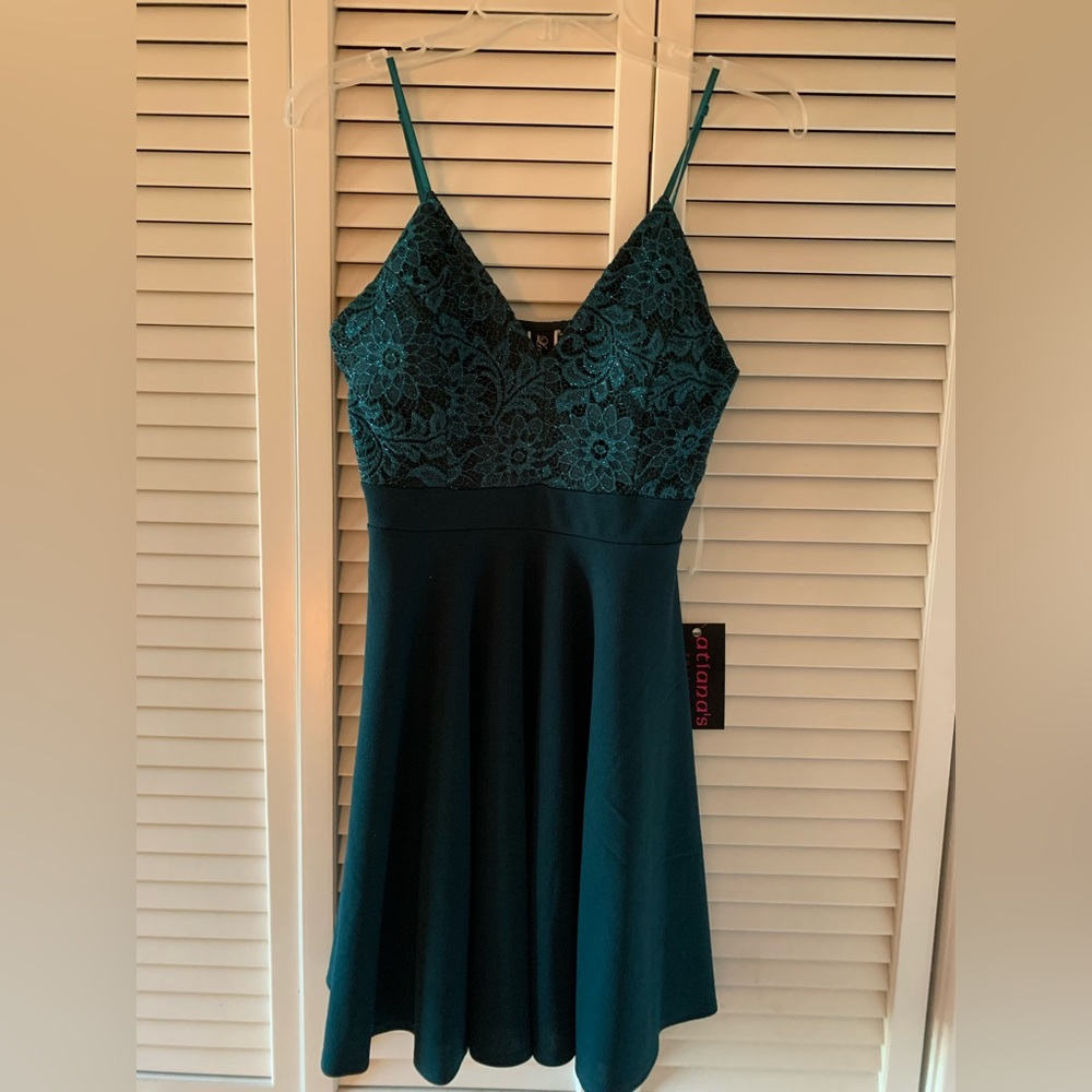 Teal green mini formal dress from Atiana’s boutique